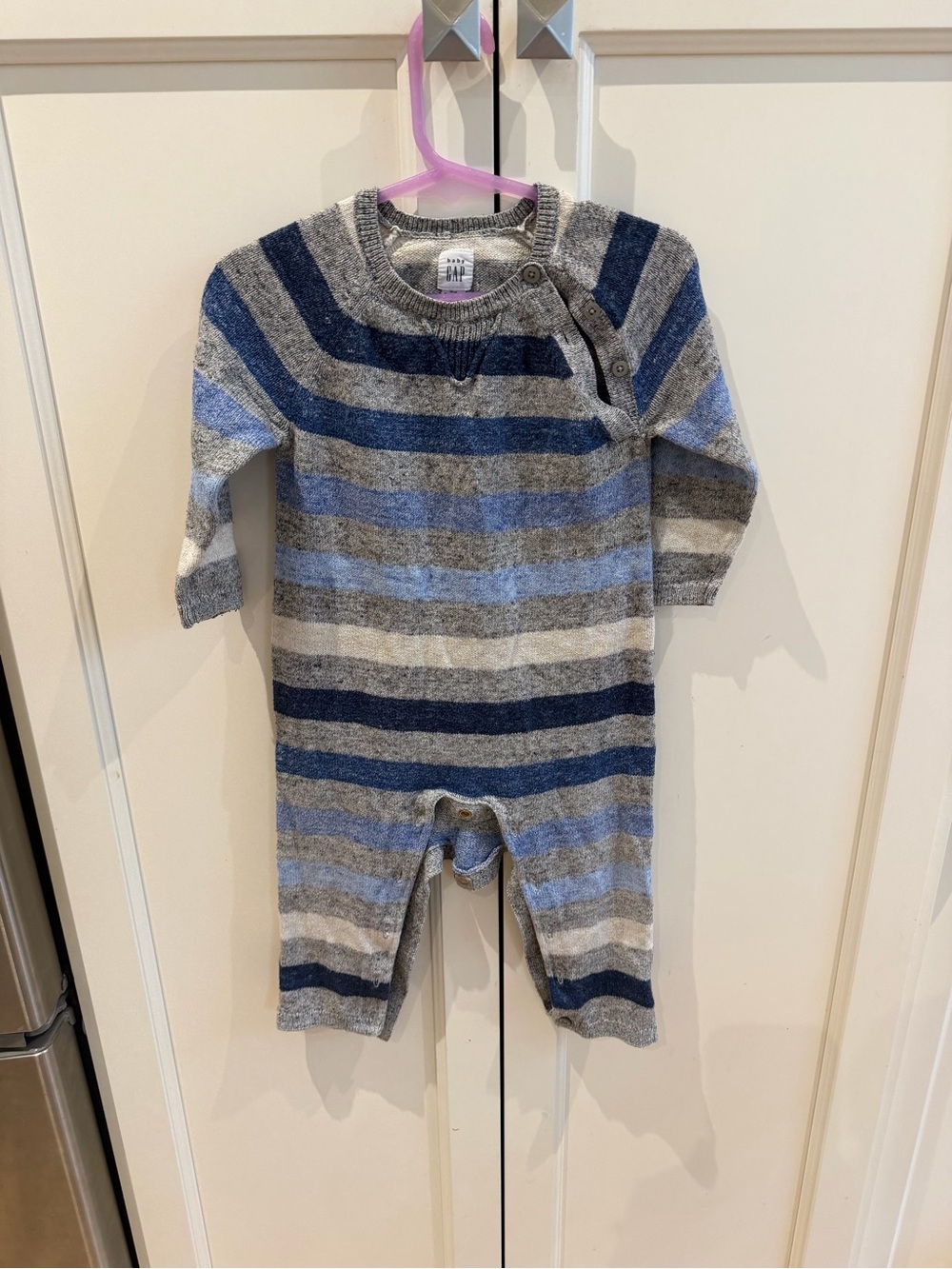 GAP 12-18m Blue & Gray Striped Knit Baby One-Piece